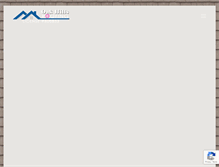Tablet Screenshot of oakhillsroofing.com